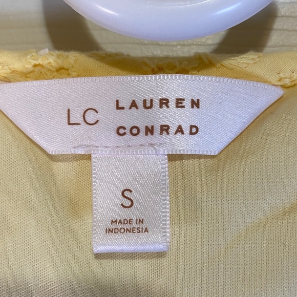 Women’s Small Lauren Conrad pastel Yellow Eyelet Wrap Dress - Picture 3 of 6